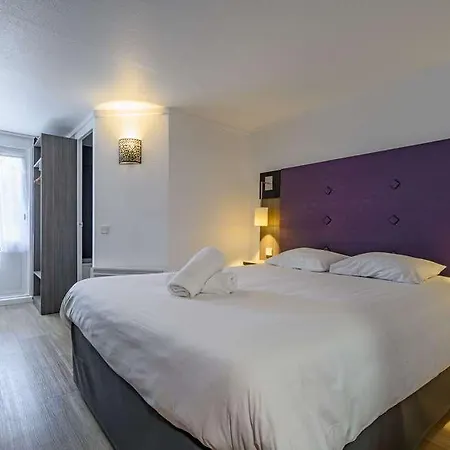 Brit La Neuvillette 호텔 3*