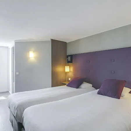 Brit La Neuvillette رانس