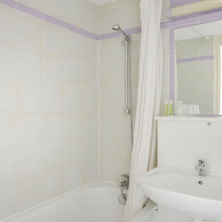 Hotel Brit La Neuvillette