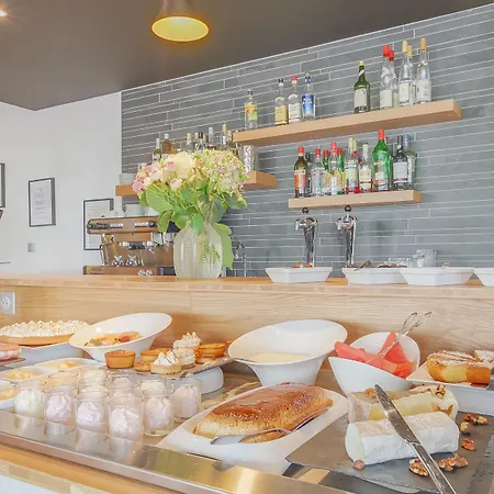 Brit La Neuvillette فندق 3*