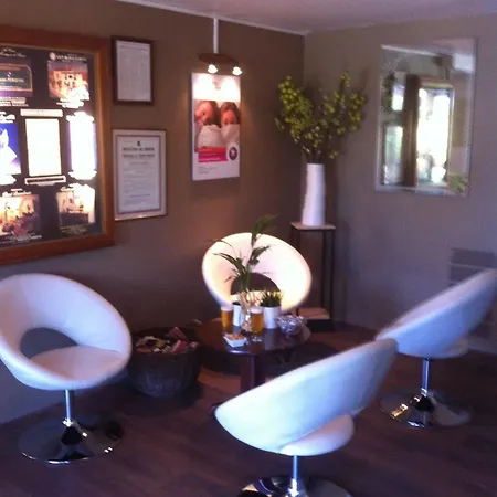 Brit La Neuvillette Hotel 3*