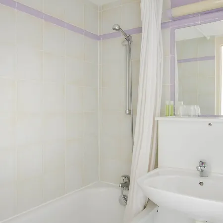 Hotel Brit La Neuvillette