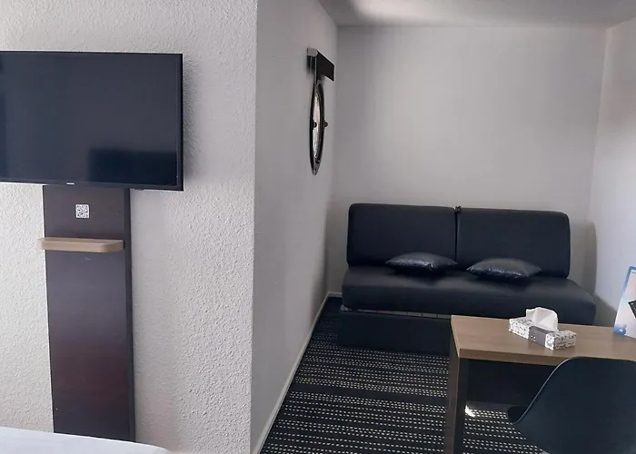 Hotel Brit La Neuvillette Reims