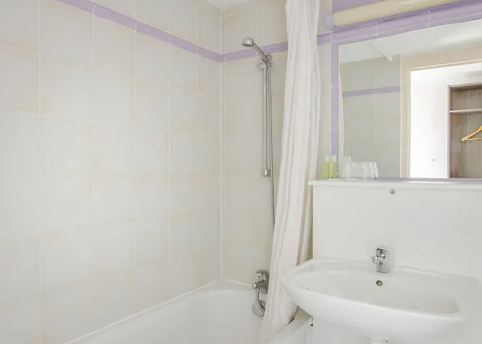 Hotel Brit Hotel Reims La Neuvillette