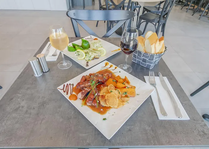 Hotel Brit Hotel Reims La Neuvillette 3*