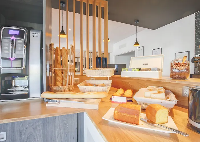 Brit Hotel Reims La Neuvillette Reims