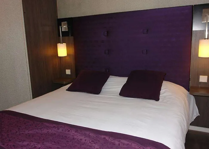 Brit Hotel Reims La Neuvillette 3*